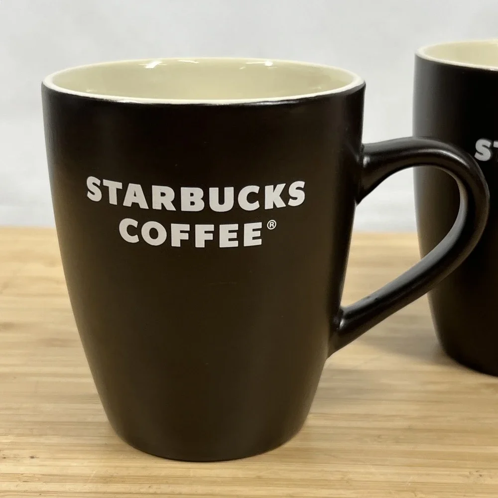 Starbucks Coffee 2008 Brown Ceramic Mugs 12 oz Set of 2 Logo Coffee Cups